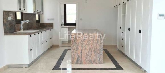 Дом с 4 спальнями в Хлорака, Кипр № 15883 6