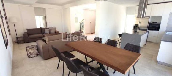 Дом с 4 спальнями в Хлорака, Кипр № 15883 16