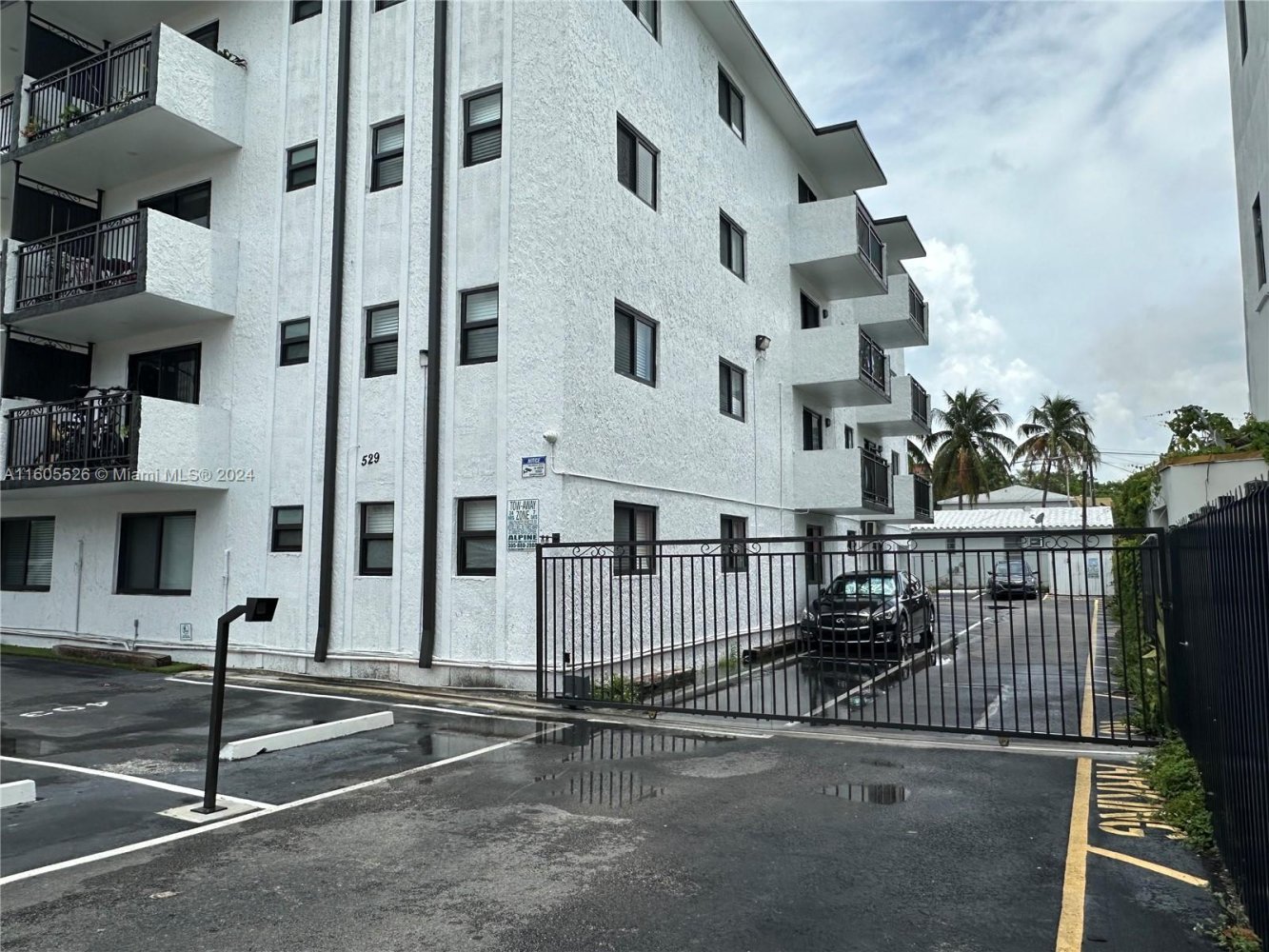 Land for rent in Miami, Miami-Dade, Florida, USA № 614004