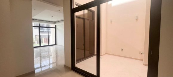 4 chambres Villa à Al Furjan, UAE No. 113657 3