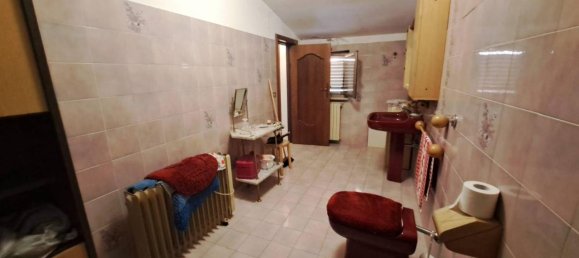 5 rooms Apartment in Ortona, Italy No. 39390 27