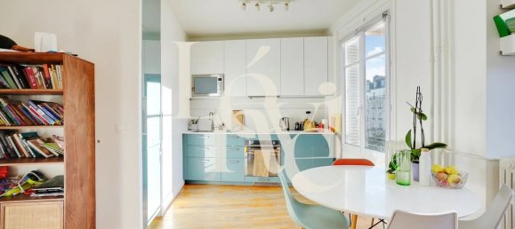 2 bedrooms Apartment in Paris, France No. 280937 10