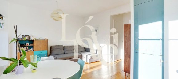 2 bedrooms Apartment in Paris, France No. 280937 8