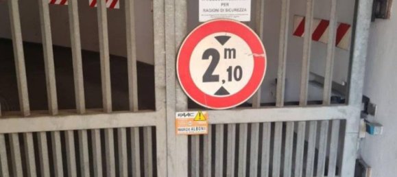 13m² Garage in Carpi, Italy No. 115023 6