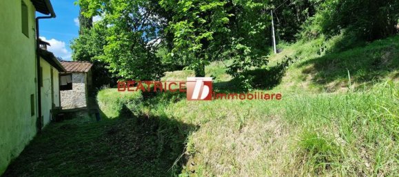 Casa de 10 habitaciónes en Pescaglia, Italy No. 15653 16