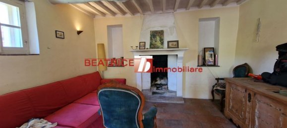 Casa de 10 habitaciónes en Pescaglia, Italy No. 15653 34