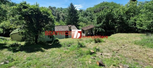 Casa de 10 habitaciónes en Pescaglia, Italy No. 15653 22