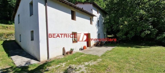 Casa de 10 habitaciónes en Pescaglia, Italy No. 15653 4