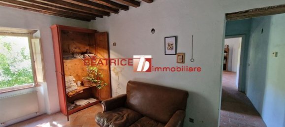 Casa de 10 habitaciónes en Pescaglia, Italy No. 15653 49