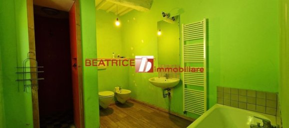 Casa de 10 habitaciónes en Pescaglia, Italy No. 15653 47