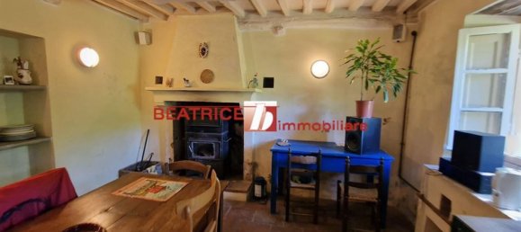 Casa de 10 habitaciónes en Pescaglia, Italy No. 15653 40