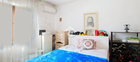 2 bedrooms House in Pisa, Italy No. 261679 9