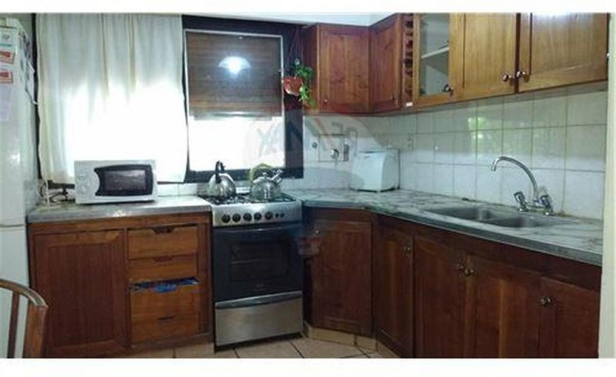 3 bedrooms House in Ezeiza, Argentina No. 60993