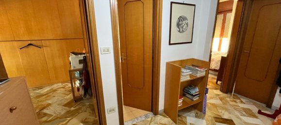 5 bedrooms Apartment in Naples, Italy No. 336322 14