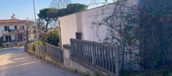 Imóvel comercial em Morro d'Oro, Italy 80 m² N.º 319303 8