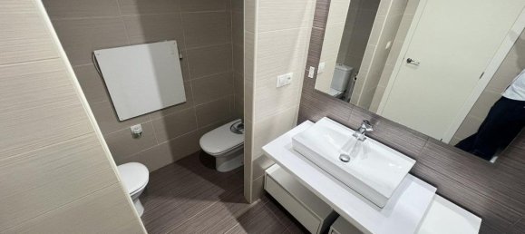 Ático de 4 dormitorios en València, Spain No. 135574 25