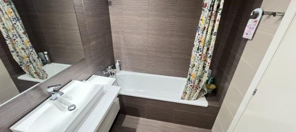 Ático de 4 dormitorios en València, Spain No. 135574 23