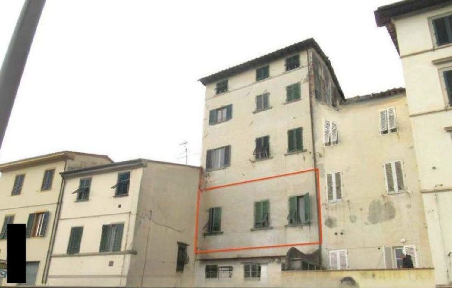 3 bedrooms Apartment in Pescia, Italy No. 336078