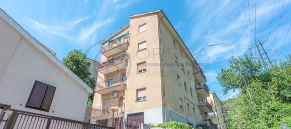 3 bedrooms Apartment in Trieste, Italy No. 363098 2