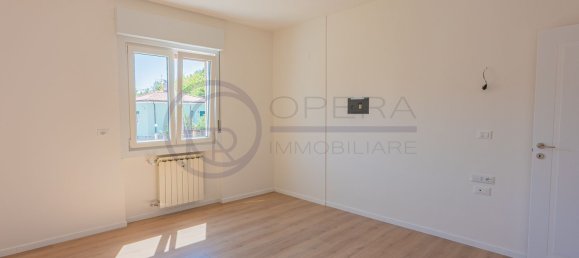 3 bedrooms Apartment in Trieste, Italy No. 363098 10