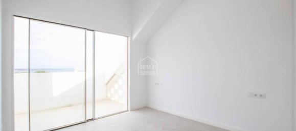 4 bedrooms Villa in Es Mercadal, Spain No. 177 2