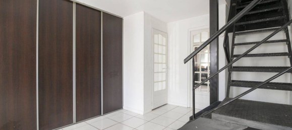 4 bedrooms House in Chateau-Renard, France No. 91982 12