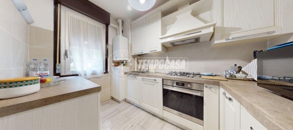 3 rooms Apartment in Bologna, Italy No. 258120 23