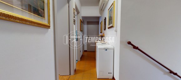 3 rooms Apartment in Bologna, Italy No. 258120 25