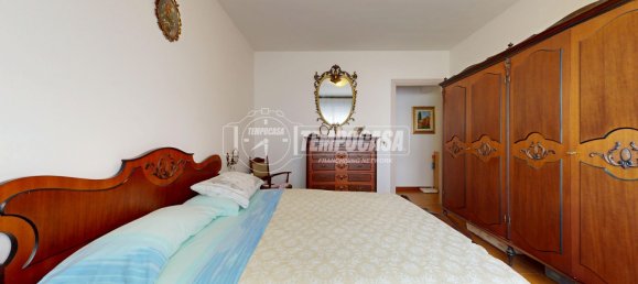 3 rooms Apartment in Bologna, Italy No. 258120 10