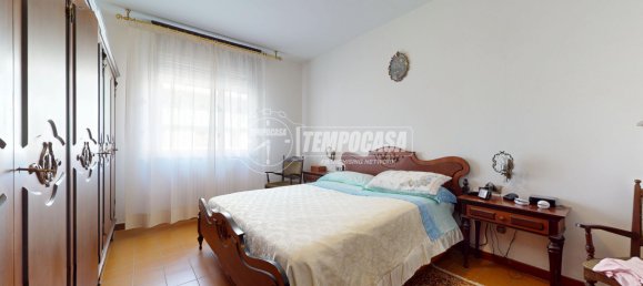 3 rooms Apartment in Bologna, Italy No. 258120 9