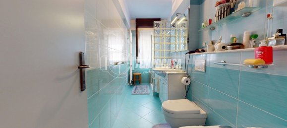 3 rooms Apartment in Bologna, Italy No. 258120 5