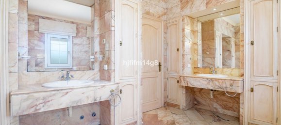 5 Schlafzimmer Villa in Marbella, Spain, Nr. 134282 19