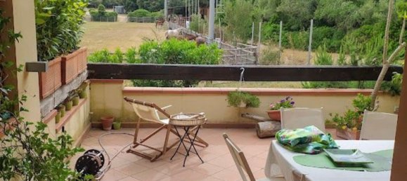 Квартира с 3 спальнями в Капальбио, Италия № 62401 40