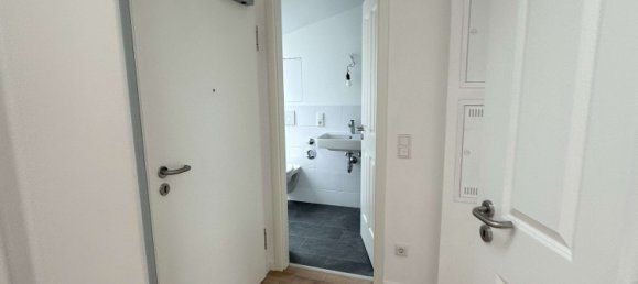 Apartamento de 2 habitaciónes en Frankfurt am Main, Germany No. 74061 8