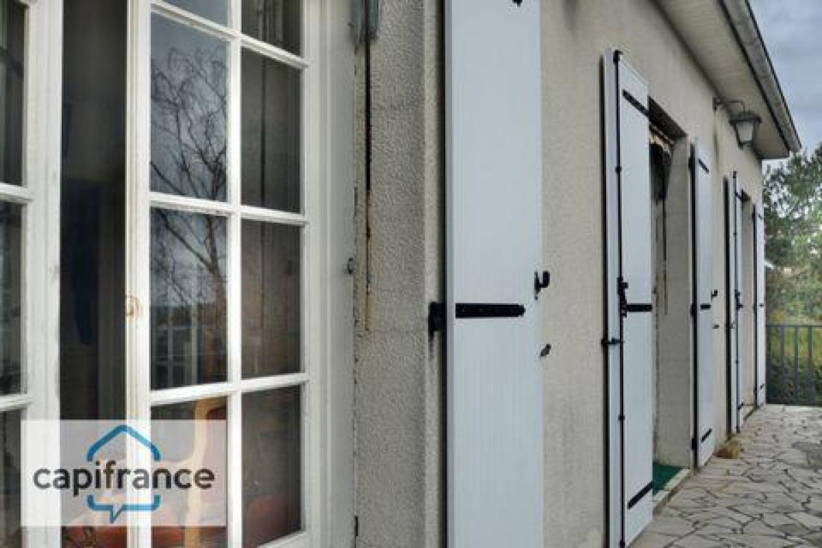 3 chambres Maison à Thouars, France No. 23095