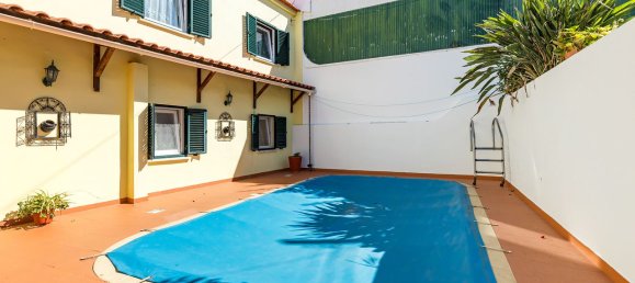 Grundstück in Almada, Portugal 225m², Nr. 354356 2