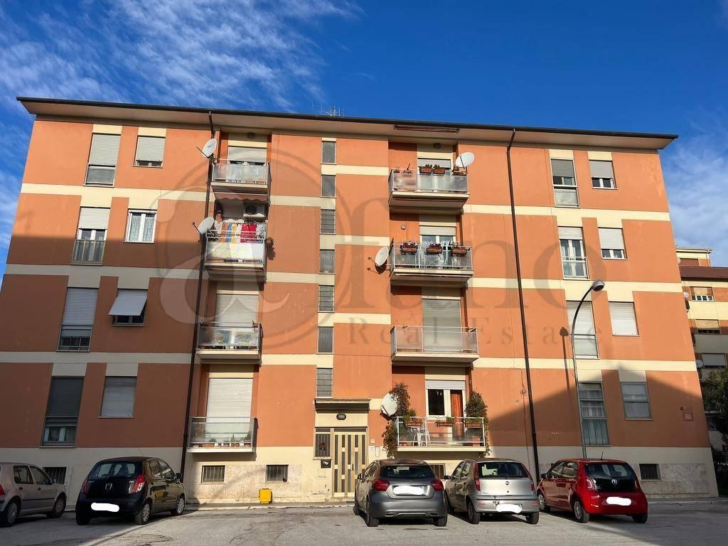 7 rooms Apartment in Sora, Italy No. 87603