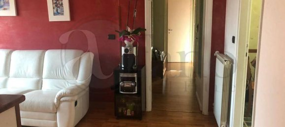7 rooms Apartment in Sora, Italy No. 87603 8
