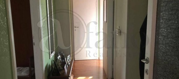 7 rooms Apartment in Sora, Italy No. 87603 4