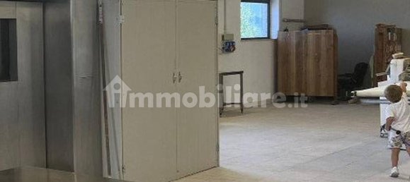 1398m² Warehouse in Orvieto, Italy No. 354757 3