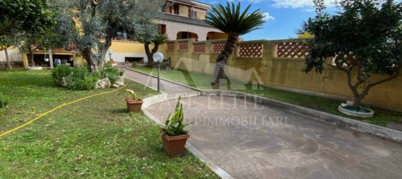 Villa de 3 dormitorios en Ardea, Italy No. 55928 3