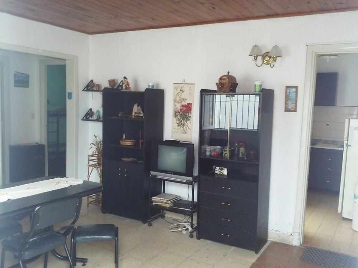 2 bedrooms House in Mar del Plata, Argentina No. 82699