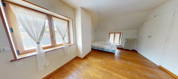 2 bedrooms House in Soissons, France No. 213052 9