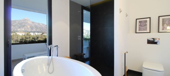 4 غرف نوم بانتهاوس في Marbella, Spain رقم 146711 12