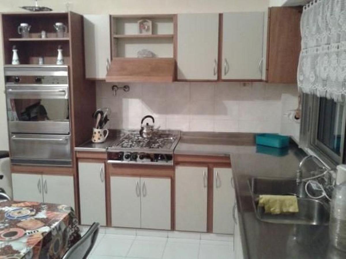 2 bedrooms Apartment in Tres de Febrero, Argentina No. 60808