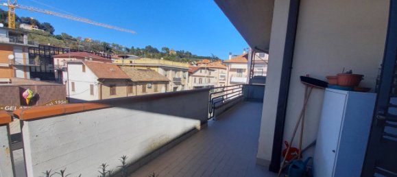 3 bedrooms Apartment in Ascoli Piceno, Italy No. 266294 7