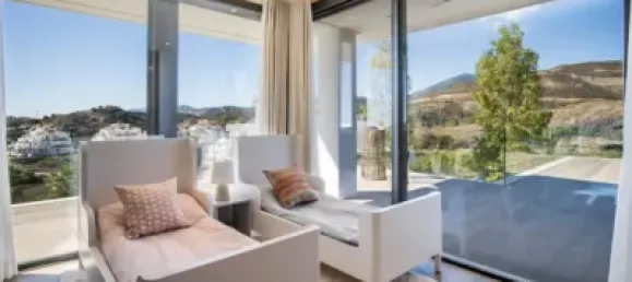 4 bedrooms Villa in Marbella, Spain No. 55970 20