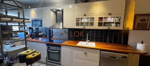 Apartamento de 5 dormitorios en Málaga, Spain No. 171511 10