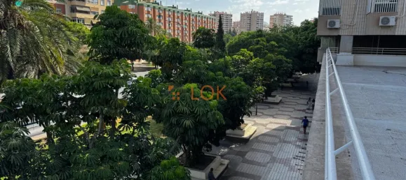 Apartamento de 5 dormitorios en Málaga, Spain No. 171511 35