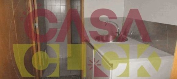 330m² Commercial property in Abrantes, Portugal No. 82149 3